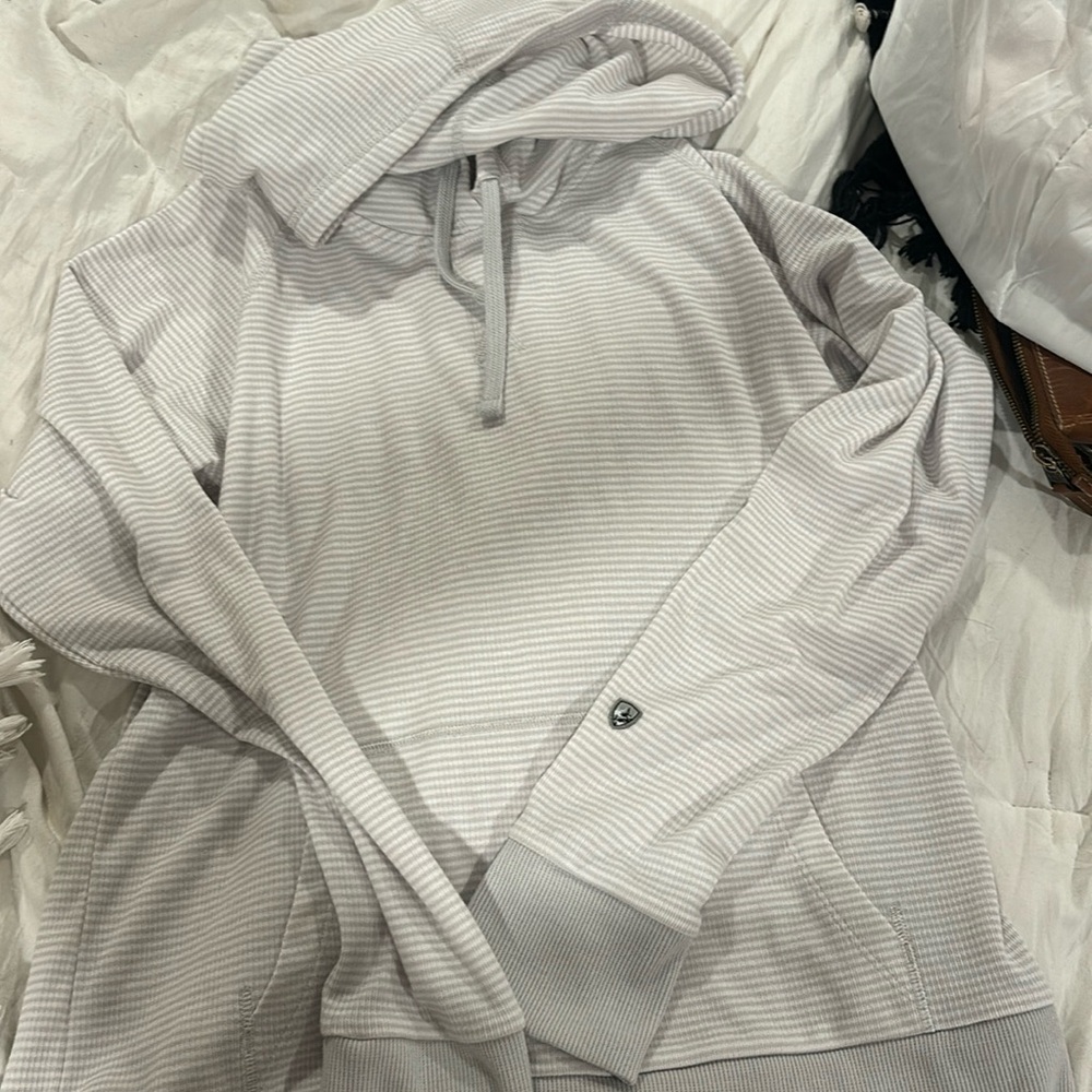 Kuhl Grey and White Hoodie Small